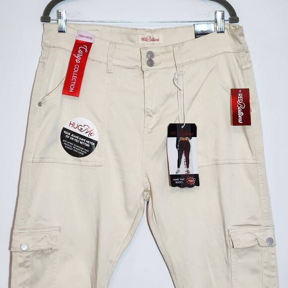 Red Bottoms Cream Cargo Joggers NWT Size 20 Cream Skinny Fit Joggers - Picture 3 of 12